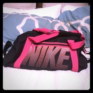 NIKE gym/overnight bag
